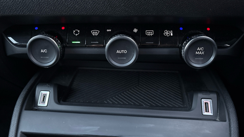 Citroen C4 1.2 PureTech Sense 5dr Petrol Hatchback